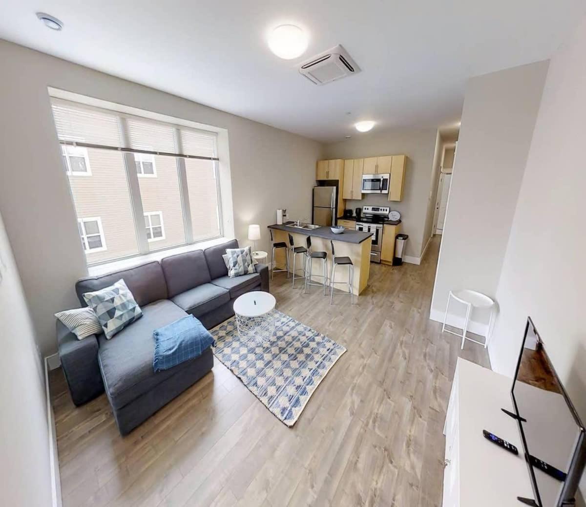 Premium Condo Heart Of Uptown Location Parking Coffee Saint John Exterior photo